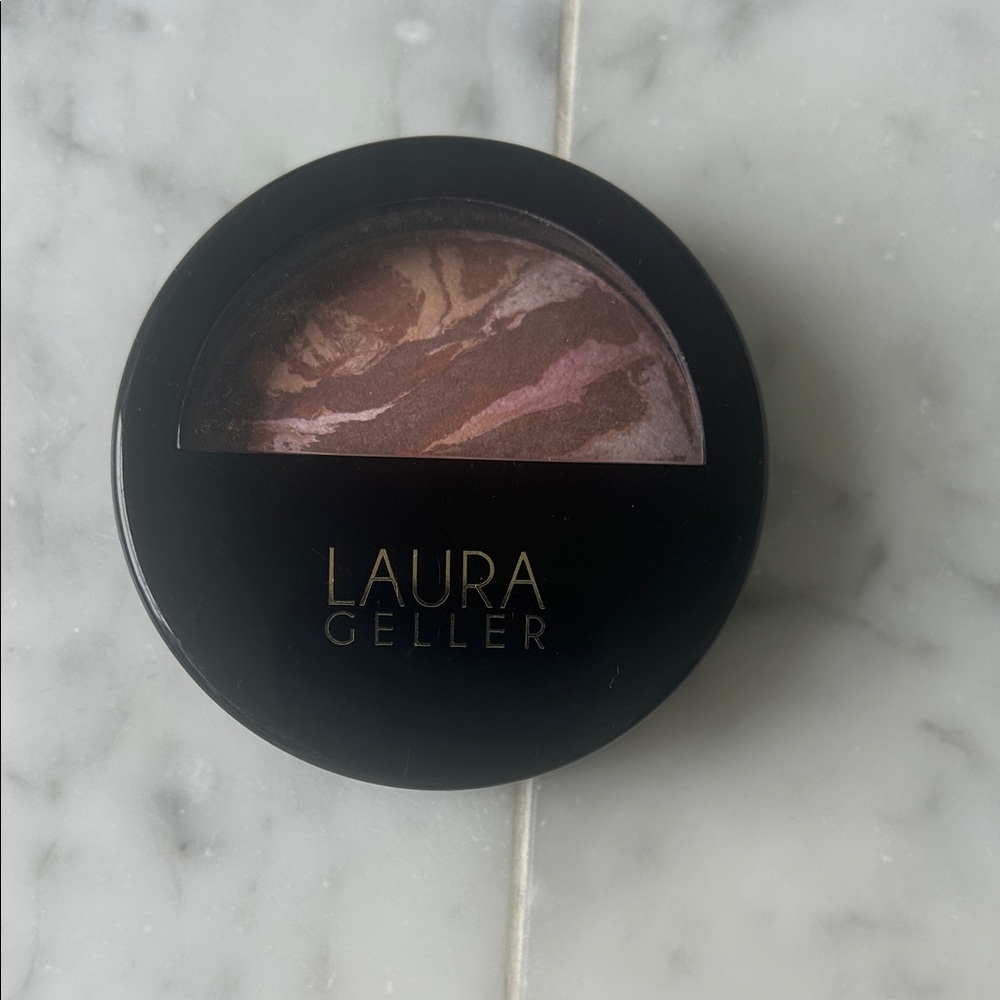Laura Geller Marbled Highlighter in Rose and Bronze